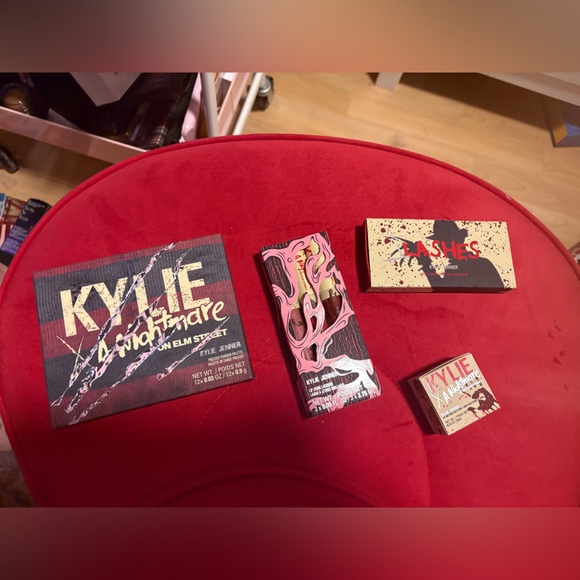 Kylie Cosmetics Limited Edition Nightmare On Elm Street Collection - Picture 2 of 4